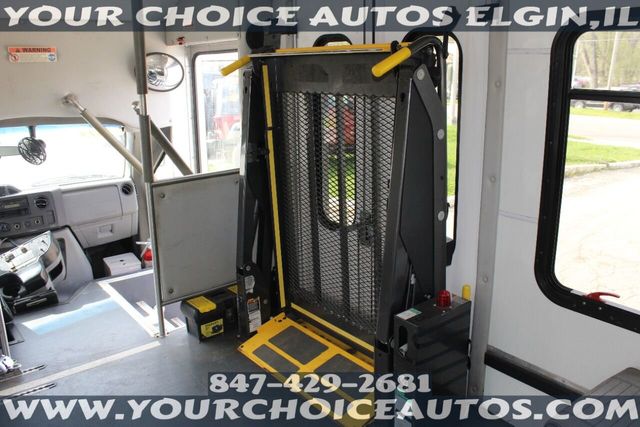 2015 Ford Econoline Commercial Cutaway E 450 SD 2dr Commercial/Cutaway/Chassis 158 176 in. WB - 21922984 - 19