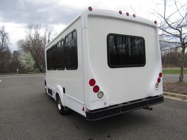 2015 Ford E-450 Goshen II 21 Passengers + Driver - 22366588 - 5