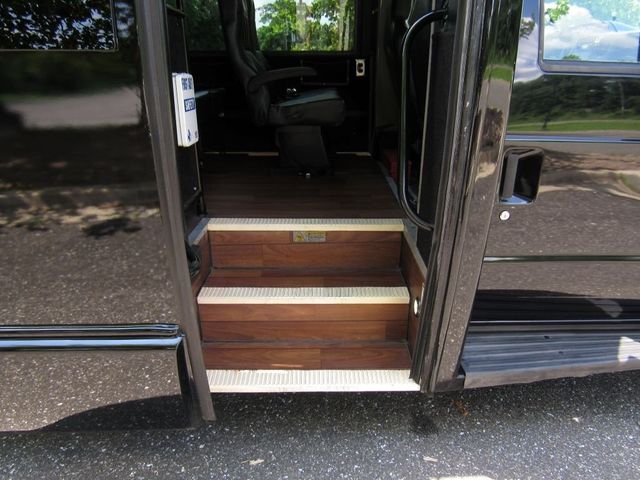 2015 Ford E-450 Krystal KK28 Executive 25 Passengers + Rear Luggage - 22894220 - 18