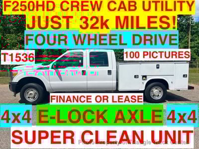 2015 Ford F250HD CREW CAB 4X4 UTILITY JUST 32k MILES!