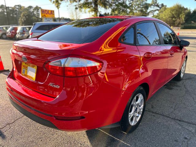 2015 Ford Fiesta 4dr Sedan SE - 22926418 - 5