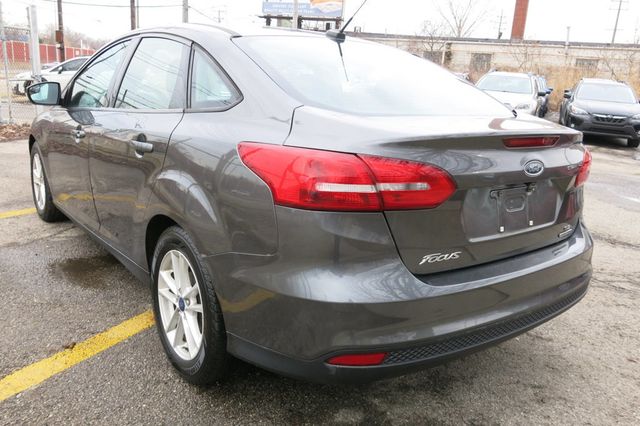 2015 Ford Focus 4dr Sedan SE - 22765977 - 2