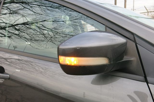 2015 Ford Focus 4dr Sedan SE - 22765977 - 72