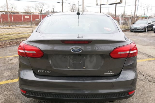 2015 Ford Focus 4dr Sedan SE - 22765977 - 7
