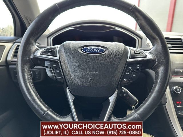 2015 Ford Fusion 4dr Sedan SE FWD - 22828687 - 25