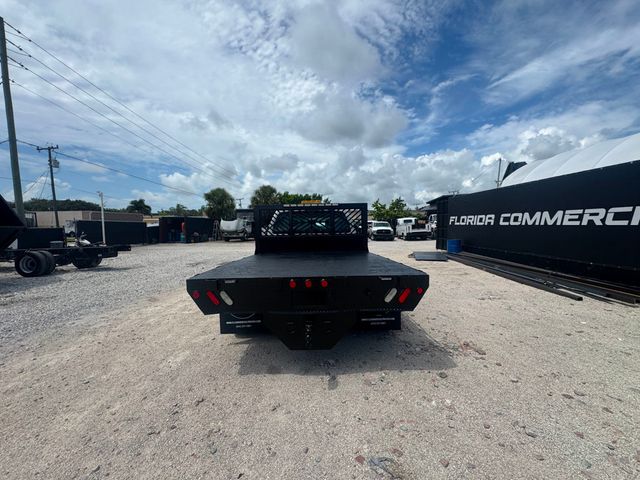 2015 Ford F-350 Crew Cab Flatbed  - 22891718 - 3