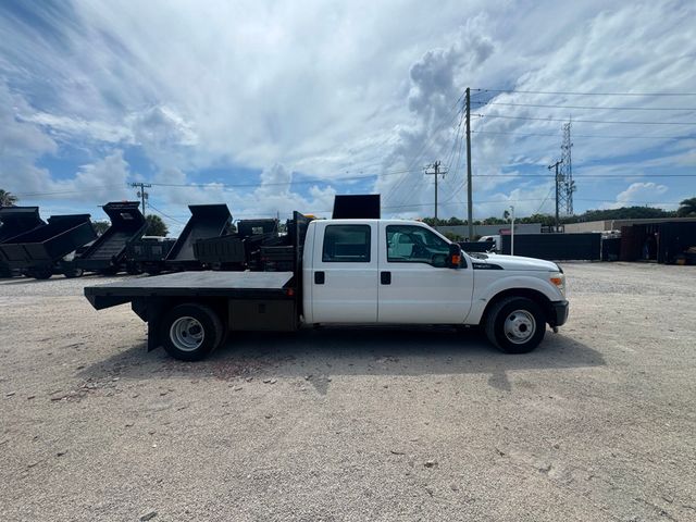 2015 Ford F-350 Crew Cab Flatbed  - 22891718 - 5