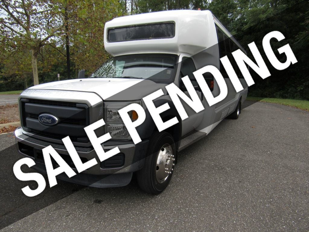 2015 Ford F-550 BUS KRYSTAL KK33 29 Passenger Bus with Luggage - 22924070 | Video 1