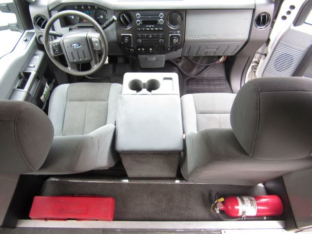 2015 Ford F-550 BUS KRYSTAL KK33 29 Passenger Bus with Luggage - 22924070 - 17