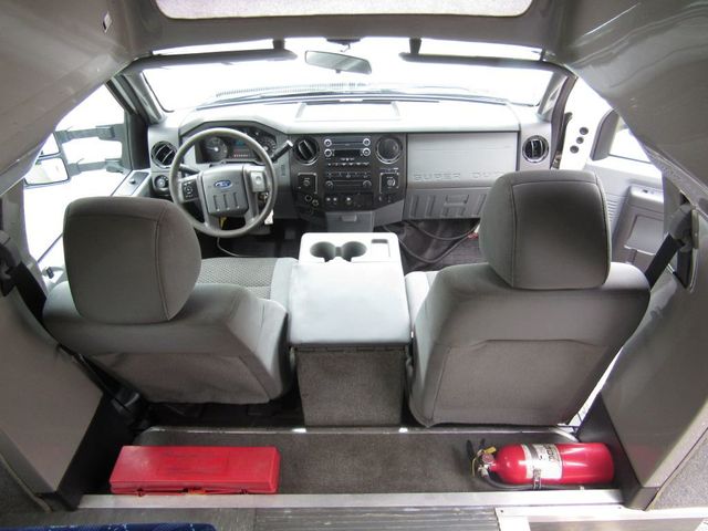 2015 Ford F-550 BUS KRYSTAL KK33 29 Passenger Bus with Luggage - 22924070 - 18