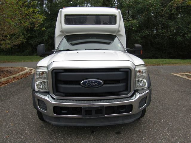 2015 Ford F-550 BUS KRYSTAL KK33 29 Passenger Bus with Luggage - 22924070 - 1