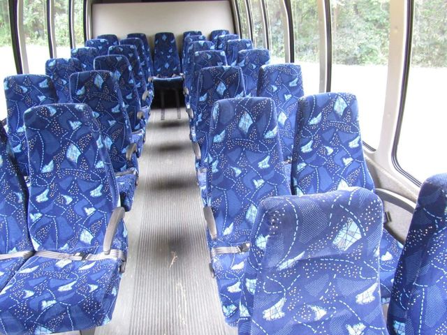 2015 Ford F-550 BUS KRYSTAL KK33 29 Passenger Bus with Luggage - 22924070 - 20