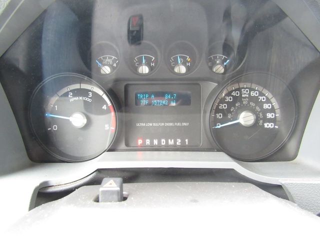 2015 Ford F-550 BUS KRYSTAL KK33 29 Passenger Bus with Luggage - 22924070 - 23
