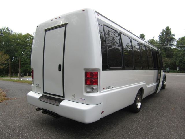 2015 Ford F-550 BUS KRYSTAL KK33 29 Passenger Bus with Luggage - 22924070 - 5