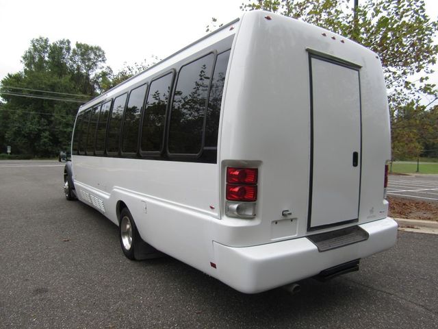 2015 Ford F-550 BUS KRYSTAL KK33 29 Passenger Bus with Luggage - 22924070 - 7