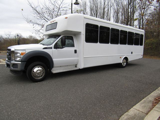 2015 Ford F-550 Starcraft Allstar Bus 24+2 or 30 Passengers - 22713501 - 10