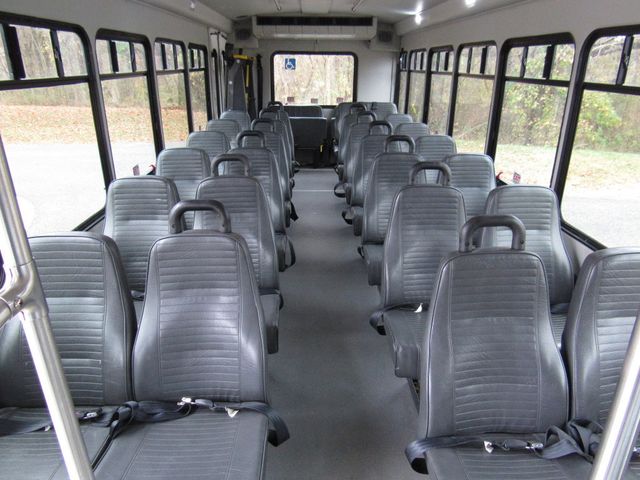 2015 Ford F-550 Starcraft Allstar Bus 24+2 or 30 Passengers - 22713501 - 12