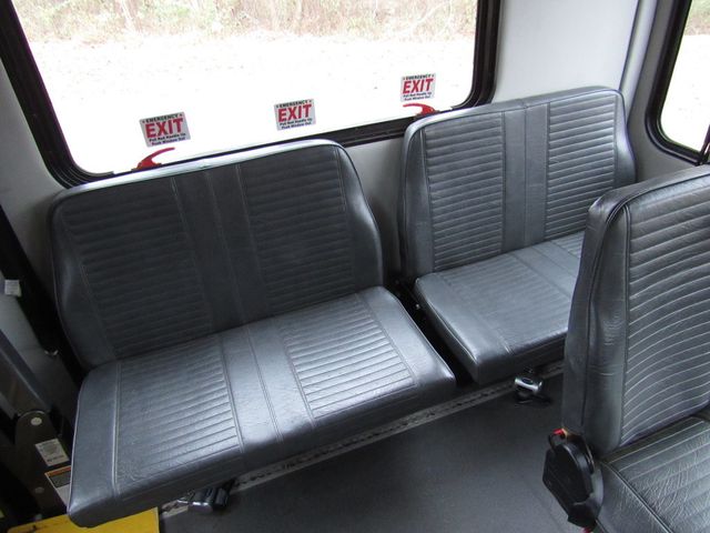 2015 Ford F-550 Starcraft Allstar Bus 24+2 or 30 Passengers - 22713501 - 14