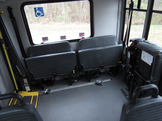 2015 Ford F-550 Starcraft Allstar Bus 24+2 or 30 Passengers - 22713501 - 15