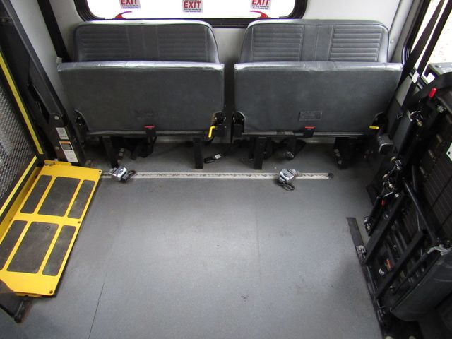 2015 Ford F-550 Starcraft Allstar Bus 24+2 or 30 Passengers - 22713501 - 16