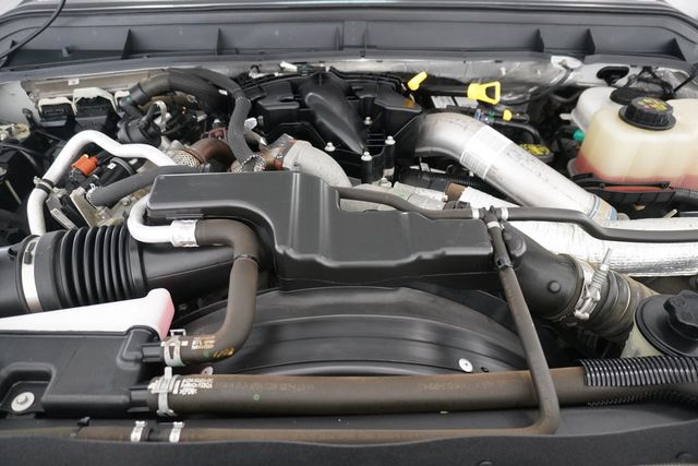 2015 Ford Super Duty F-350 DRW  - 22878653 - 19