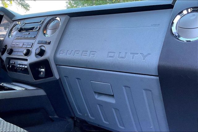 2015 Ford Super Duty F-350 SRW XLT Pickup 4D 6 3/4 ft - 22924945 - 11