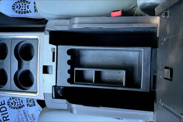 2015 Ford Super Duty F-350 SRW XLT Pickup 4D 6 3/4 ft - 22924945 - 25