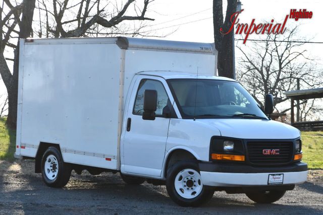 2015 GMC Savana Commercial Cutaway 3500 Van 139" - 21858478 - 0