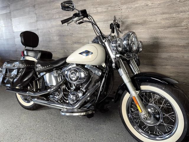 2015 Harley-Davidson FLSTC Heritage Softail Classic LOW MILES! - 22919192 - 1