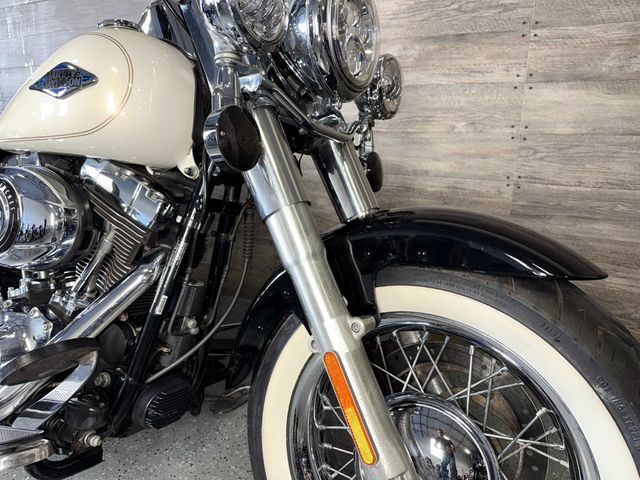 2015 Harley-Davidson FLSTC Heritage Softail Classic LOW MILES! - 22919192 - 8