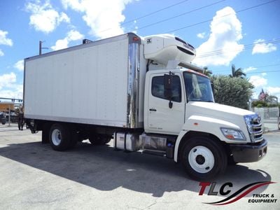 2015 HINO 268A - 5PVNJ8JP0F4S51289