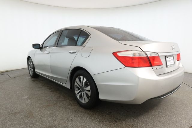 2015 Honda Accord Sedan 4dr I4 CVT LX - 22931383 - 5