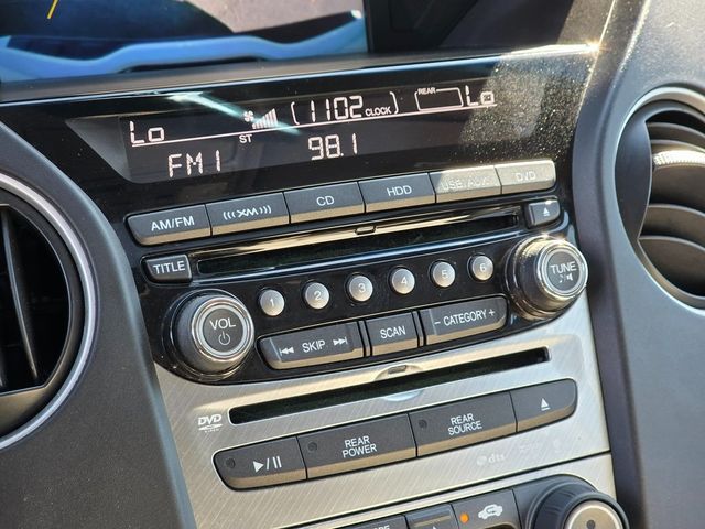 2015 Honda Pilot 2WD 4dr Touring w/RES & Navi - 22937712 - 32