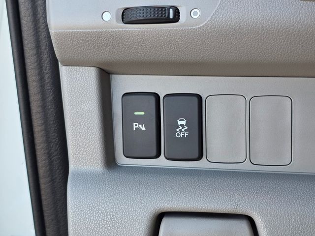 2015 Honda Pilot 2WD 4dr Touring w/RES & Navi - 22937712 - 41