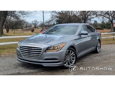 Hyundai Genesis's photo