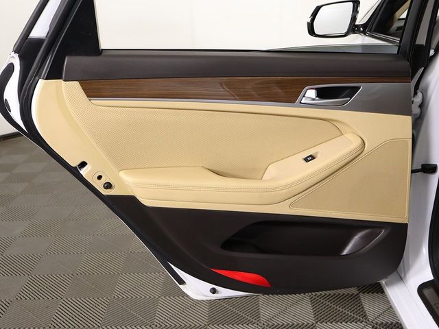 2015 Hyundai Genesis 4dr Sedan V6 3.8L RWD - 22938102 - 21