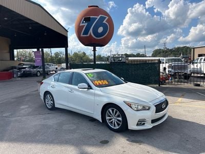 2015 INFINITI Q50