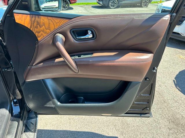 2015 INFINITI QX80 Base AWD 4dr SUV - 22905609 - 19