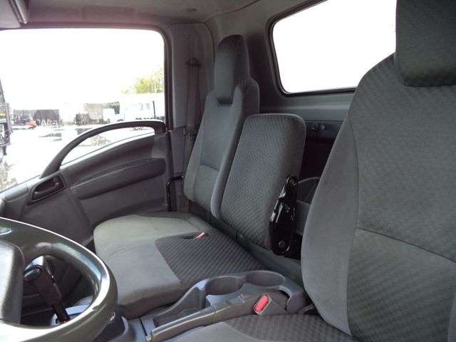2015 Isuzu NPR HD 16ft Box Truck Dry Cargo Truck w/ Aluminum Liftgate - 22885975 - 34