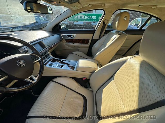 2015 Jaguar XF Portfolio  - 22923876 - 8