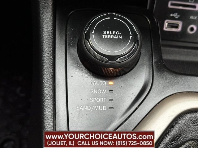 2015 Jeep Cherokee Latitude 4x4 4dr SUV - 22856035 - 47