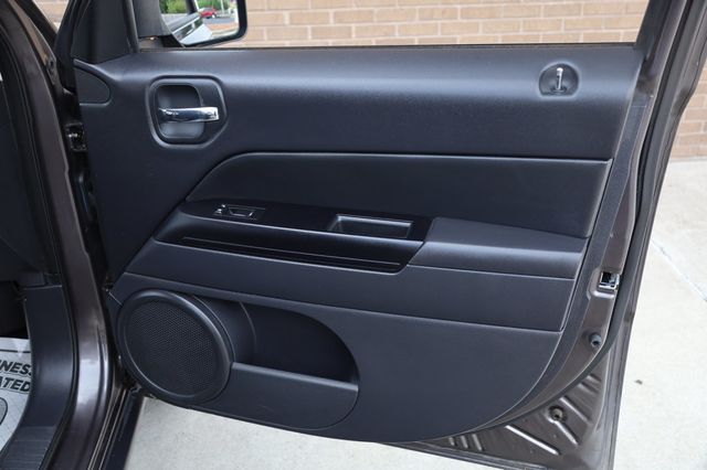 2015 Jeep Patriot FWD 4dr Latitude - 22907926 - 25