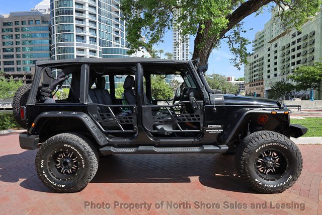 2015 Jeep Wrangler Unlimited 4WD 4dr Sport - 22383261 - 1