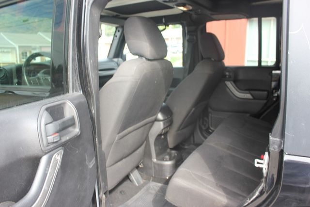 2015 Jeep Wrangler Unlimited Sport - 21591230 - 16