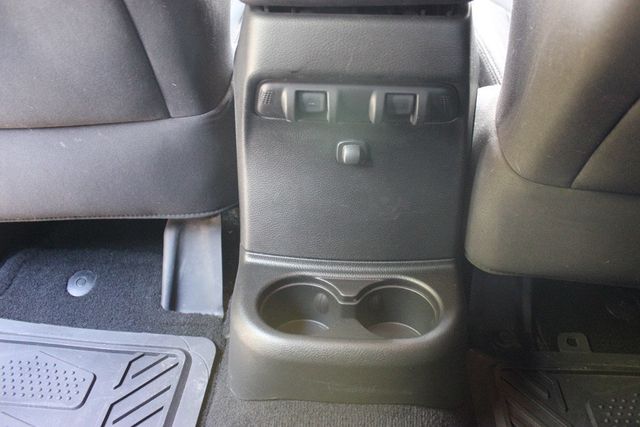 2015 Jeep Wrangler Unlimited Sport - 21591230 - 26