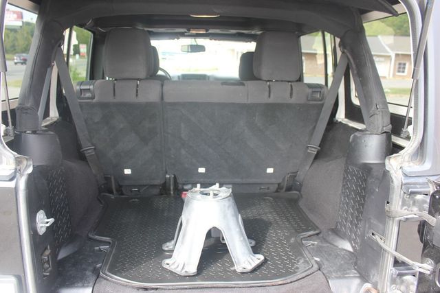 2015 Jeep Wrangler Unlimited Sport - 21591230 - 27