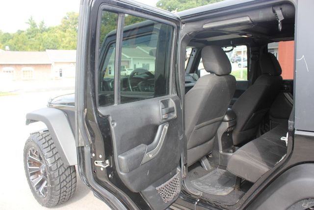 2015 Jeep Wrangler Unlimited Sport - 21591230 - 33