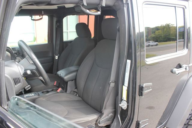 2015 Jeep Wrangler Unlimited Sport - 21591230 - 3