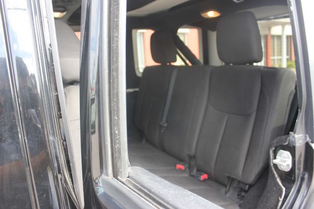 2015 Jeep Wrangler Unlimited Sport - 21591230 - 4