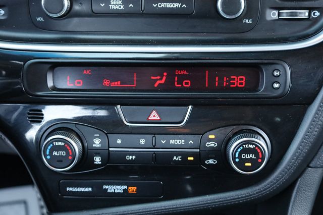 2015 Kia Optima 4dr Sedan SX Turbo - 22907192 - 40